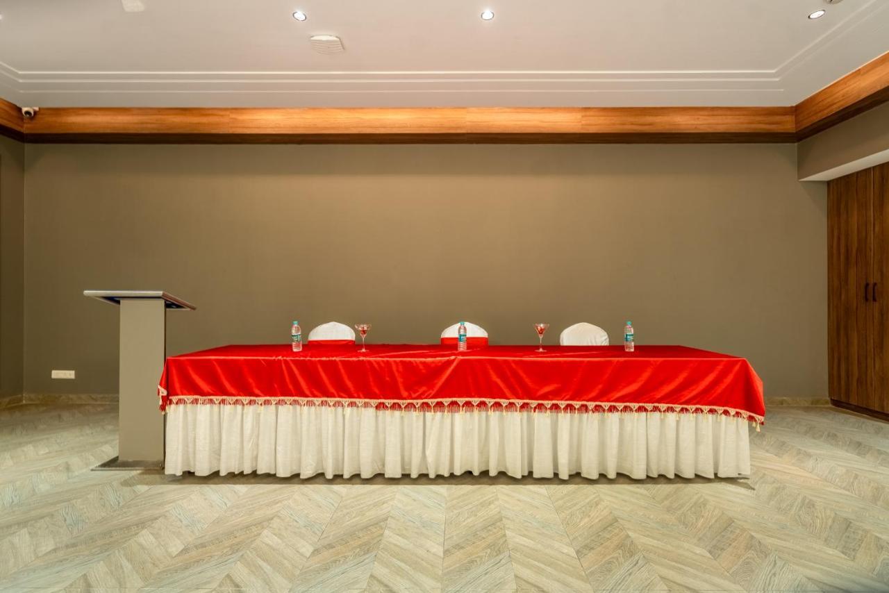 Viera Elite - Jubilee Hills Hotell Hyderabad Eksteriør bilde